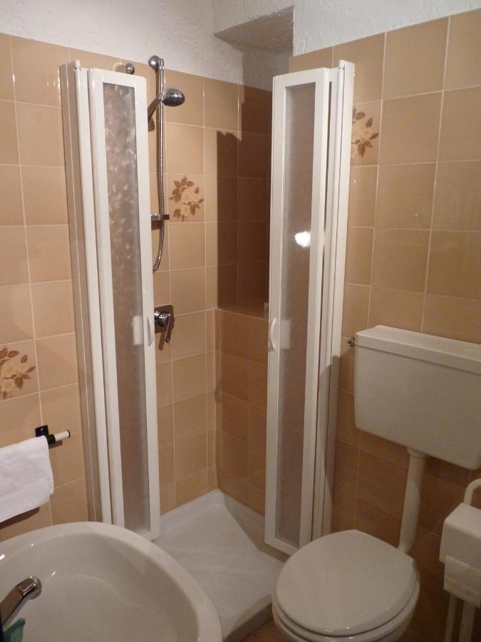 Apartments Cusius And Horta Orta San Giulio Room photo